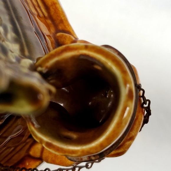 - Vintage glazed ceramic majolica wishing well planter by "McCoy" USA - Picture 4 of 7